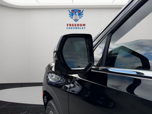 Used 2022 Chevrolet Tahoe LT w/ LT Signature Plus Package image 13