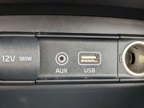 Used 2016 Kia Sorento EX image 21