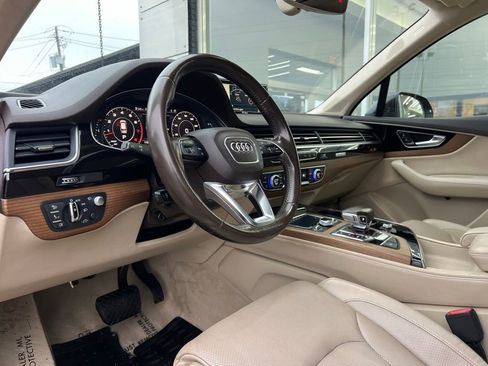 Used 2017 Audi Q7 3.0T Prestige image 57