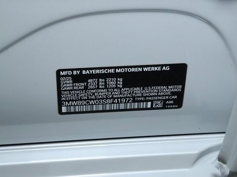 Certified 2025 BMW 330i xDrive Sedan w/ Premium Package image 21