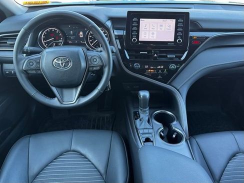 Used 2024 Toyota Camry SE image 15