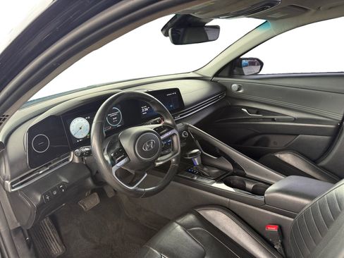Used 2023 Hyundai Elantra Limited w/ Cargo Package FWD image 8