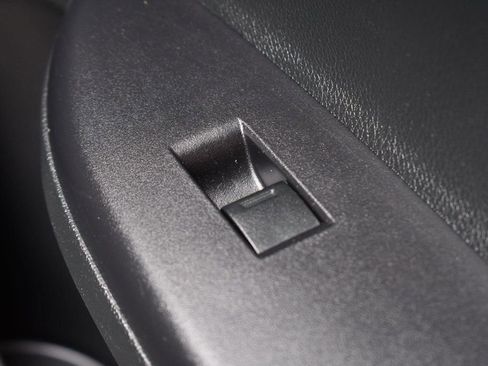 Used 2017 Honda Accord Sport image 45