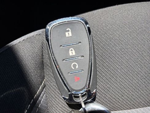 Used 2025 Chevrolet Blazer LT FWD image 22