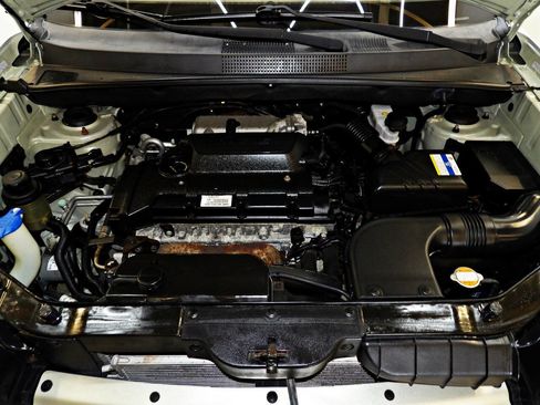 Used 2009 Hyundai Tucson GLS FWD image 21