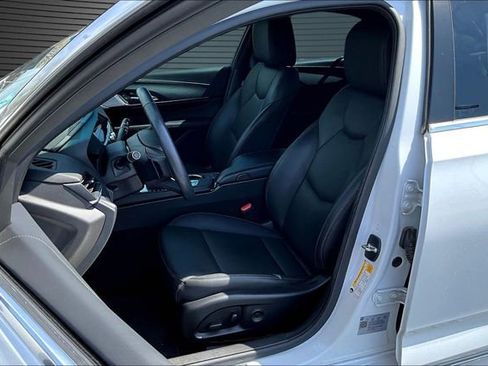 Certified 2024 Cadillac CT4 Luxury w/ Sun And Sound Package AWD/4WD image 21