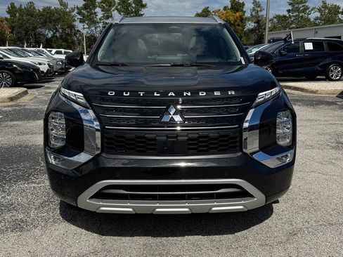 New 2025 Mitsubishi Outlander SEL image 2