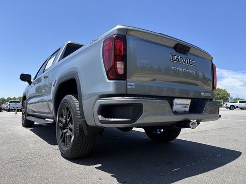 New 2026 GMC Sierra 1500 Elevation w/ Elevation Premium Package AWD/4WD image 8