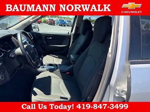Used 2016 GMC Acadia SLE AWD/4WD image 13