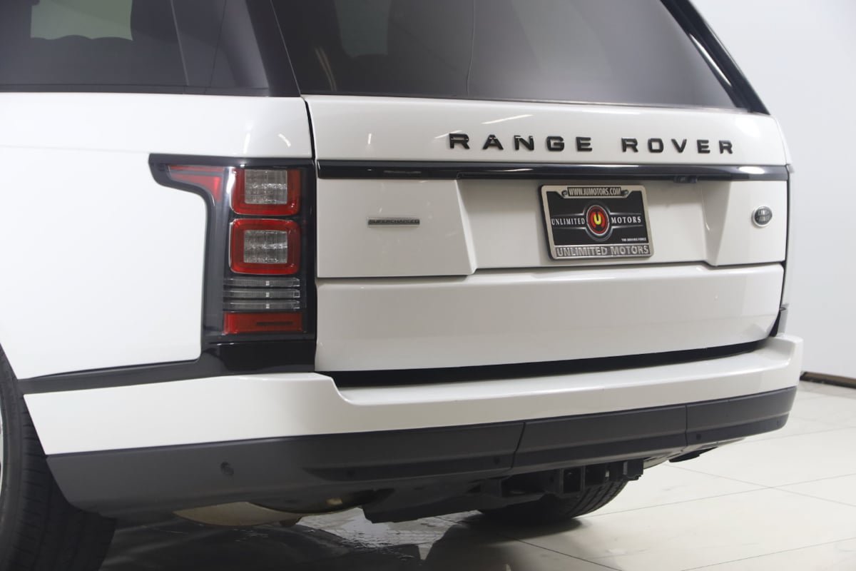Used 2016 Land Rover Range Rover Supercharged AWD/4WD image 23