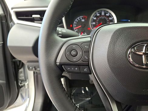 Used 2021 Toyota Corolla SE FWD image 17