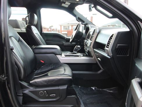 Used 2019 Ford F150 Platinum image 10