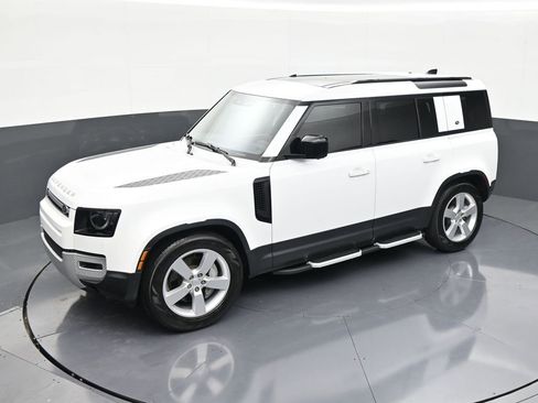 Used 2024 Land Rover Defender 110 S AWD/4WD image 13