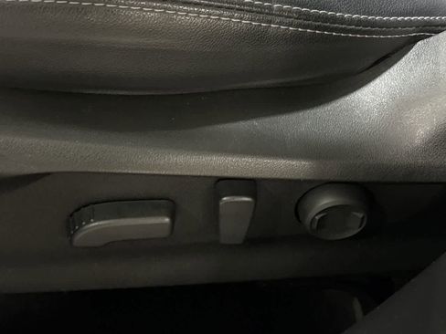 Used 2022 Subaru Forester Limited w/ Popular Package #2 image 16