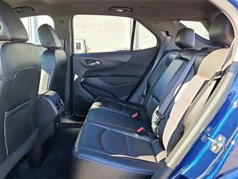 Used 2022 Chevrolet Equinox RS w/ RS Leather Package image 31