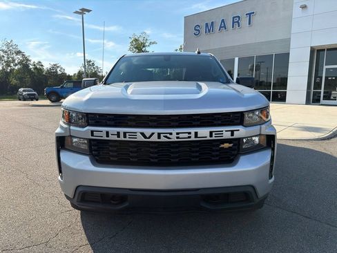 Used 2021 Chevrolet Silverado 1500 Custom AWD/4WD image 9
