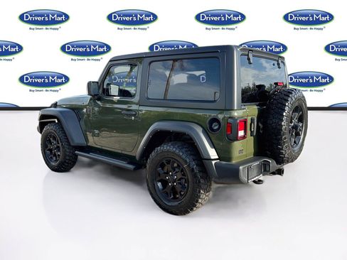 Used 2023 Jeep Wrangler Sport AWD/4WD image 5