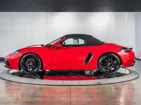 Used 2024 Porsche 718 Boxster GTS image 2