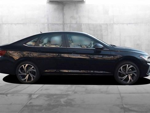 New 2026 Volkswagen Jetta SEL image 5