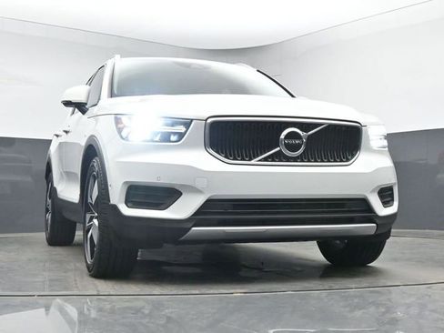 Used 2019 Volvo XC40 T5 Momentum AWD/4WD image 36