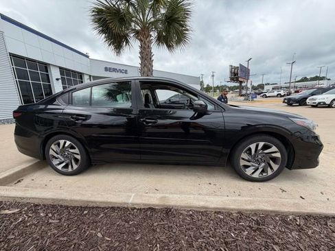 Used 2025 Subaru Legacy Limited AWD/4WD image 25