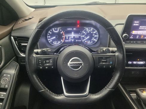 Used 2021 Nissan Rogue SL image 22