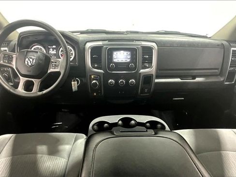 Used 2023 RAM 1500 Classic SLT image 8