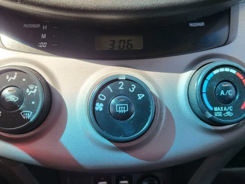Used 2008 Toyota RAV4 4WD image 32