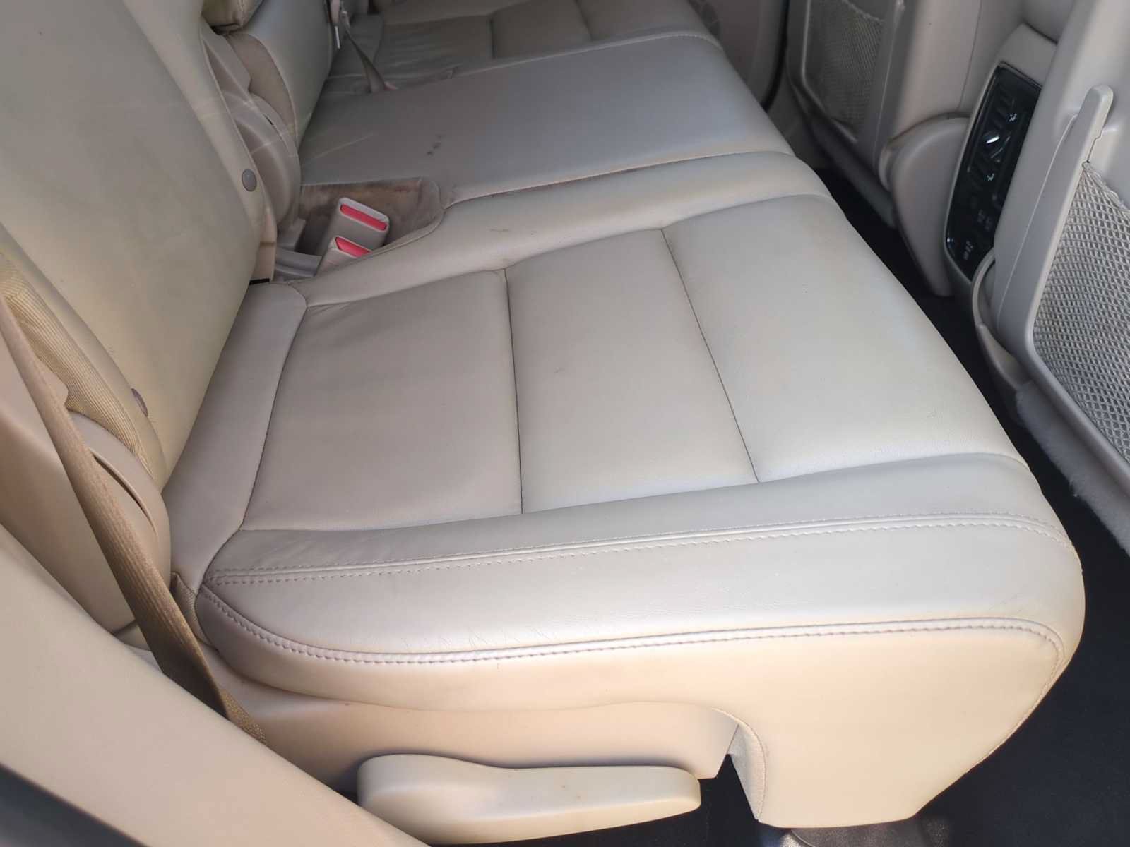 Used 2019 Jeep Grand Cherokee Limited AWD/4WD image 28