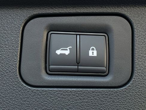 New 2026 Nissan Armada SL image 22