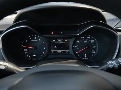 Used 2021 Chevrolet TrailBlazer LS FWD image 24