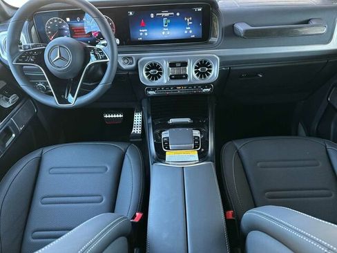 New 2025 Mercedes-Benz G 550 image 13
