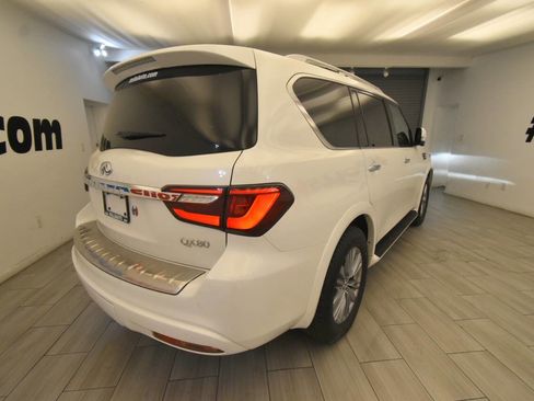 Used 2019 INFINITI QX80 Luxe w/ All-Season Package AWD/4WD image 5
