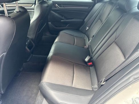Used 2021 Honda Accord Sport image 11