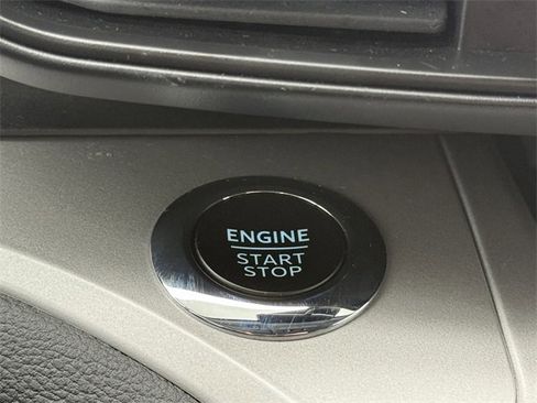 Certified 2023 Ford Explorer XLT image 16