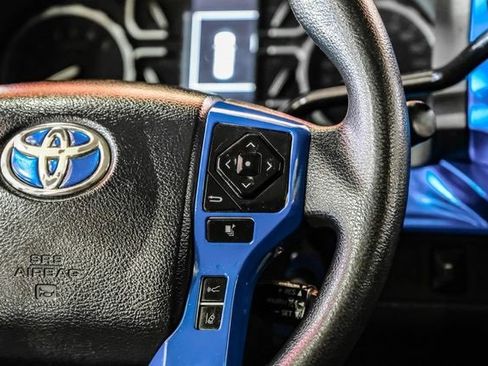 Used 2018 Toyota Tundra SR5 image 17