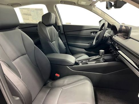 New 2025 Honda Accord EX-L image 32