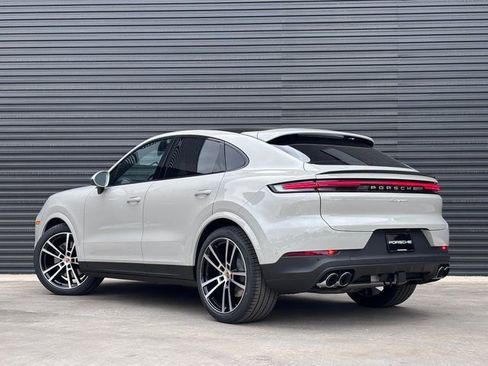New 2026 Porsche Cayenne Coupe image 3
