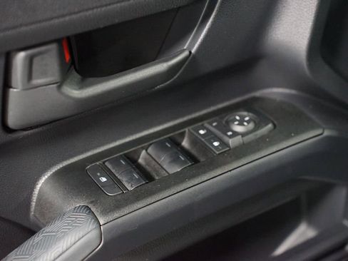 Certified 2025 Toyota 4Runner SR5 image 32