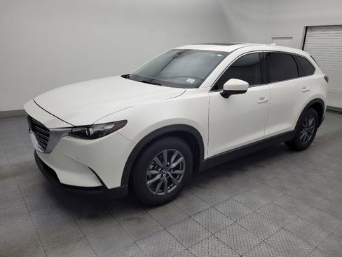 Used 2020 MAZDA CX-9 Touring w/ Touring Premium Package FWD image 2