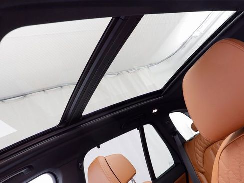 New 2026 BMW X5 M60i image 14