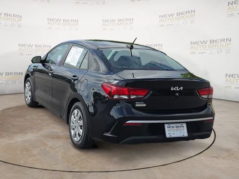 Used 2022 Kia Rio S FWD image 3
