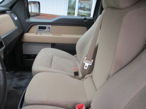 Used 2011 Ford F150 XLT w/ XLT Convenience Pkg AWD/4WD image 17