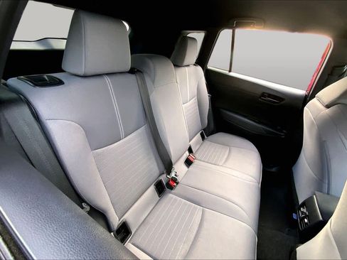 Used 2025 Toyota Corolla Cross AWD Hybrid image 19