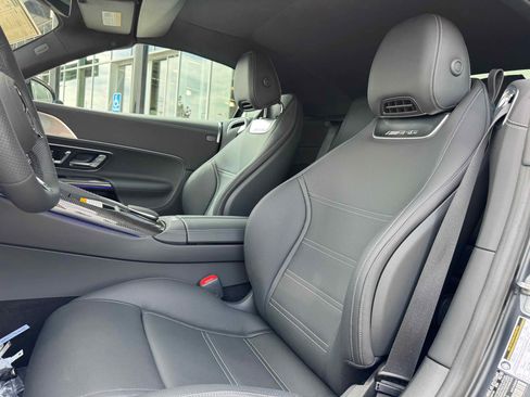 New 2025 Mercedes-Benz SL 63 AMG 4MATIC image 15