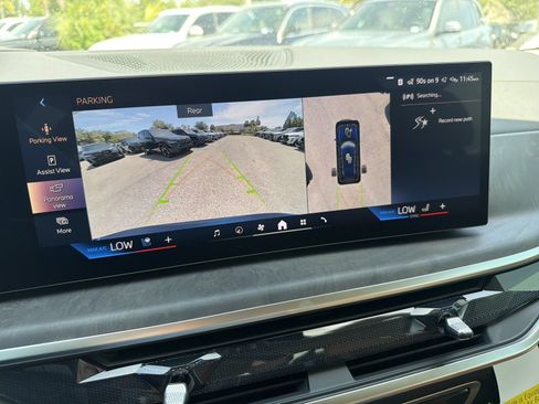 New 2027 BMW X7 xDrive40i w/ Executive Package AWD/4WD image 31