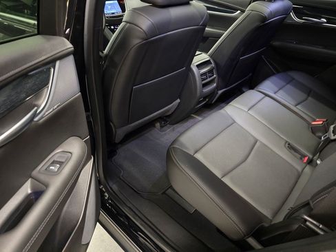 Used 2024 Cadillac XT5 Premium Luxury FWD image 29
