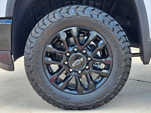 New 2026 Chevrolet Silverado 2500 LT w/ Trail Boss Package AWD/4WD image 13