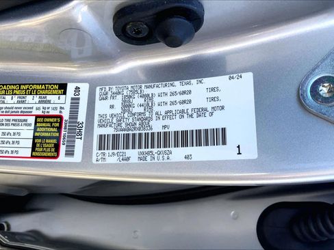 Used 2024 Toyota Sequoia SR5 w/ SR5 Premium Package AWD/4WD image 37