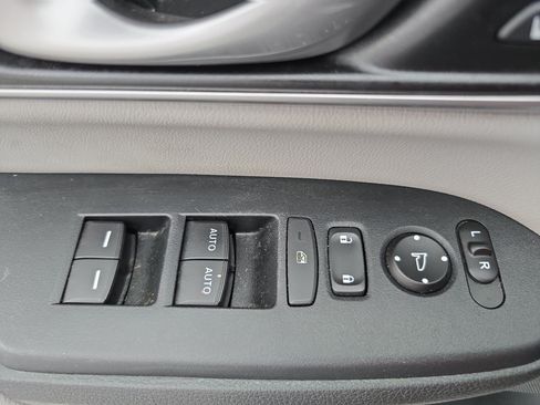 Used 2019 Honda CR-V EX-L image 28